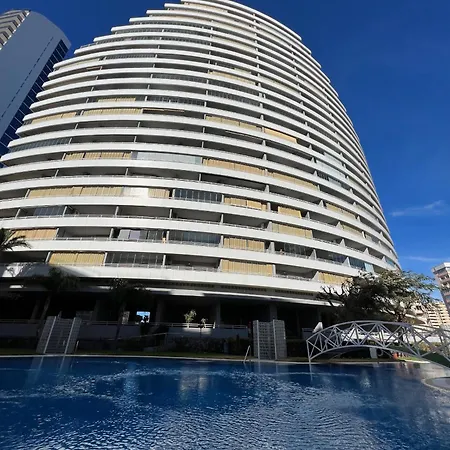 Apolo Xiv Appartement *